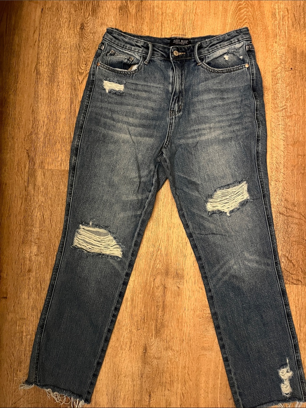 Judy Blue Light Blue Distressed Straight Jeans